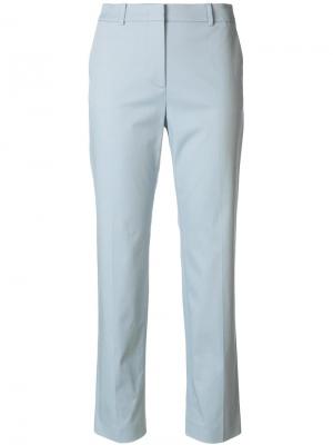 Прямые укороченные брюки Mantu. Цвет: синий