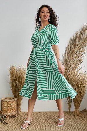 Платье Eliseeva Olesya. Цвет: зеленый