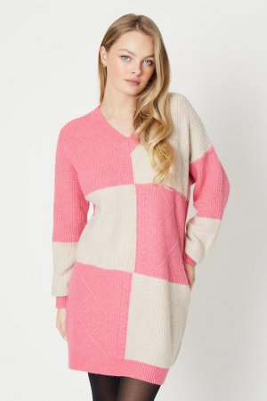 Платье-свитер оверсайз в клетку с V-образным вырезом , розовый Oasis