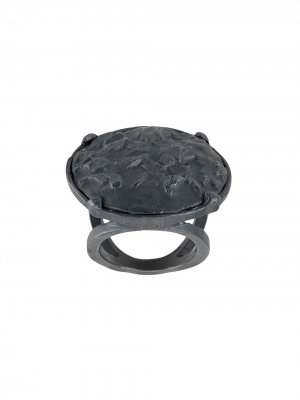 Фактурное серебряное кольцо Detaj. Цвет: серый