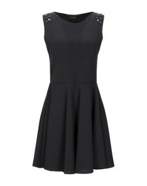 Короткое платье FORNARINA. Цвет: черный