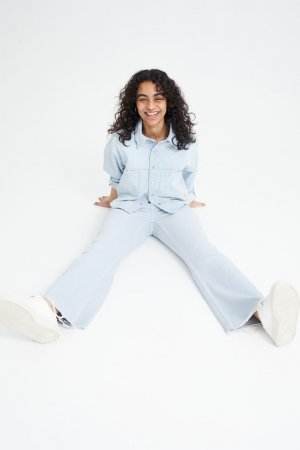 Расклешенные низкие джинсы 90-х , бледно-голубой деним H&M