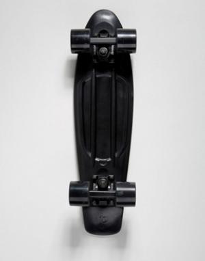 Черный классический скейтборд Penny Skateboards. Цвет: черный