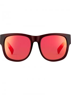 Солнцезащитные очки в D-образной оправе Matthew Williamson. Цвет: красный