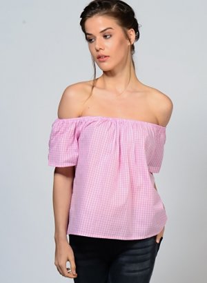 Розовая женская блузка с вырезом Brigitte Bardot