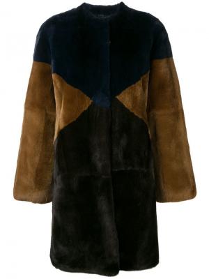Пальто в стиле колор-блок P.A.R.O.S.H.. Цвет: синий