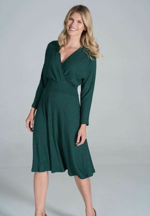 Вязаное платье , зеленый Figl