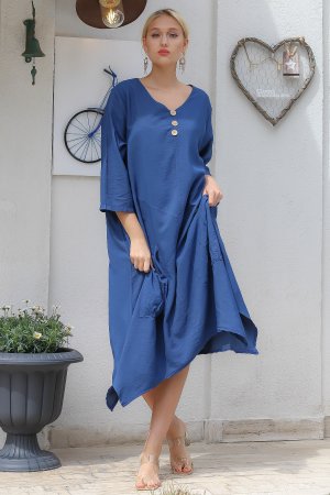 Женское синее длинное платье с асимметричной юбкой на пуговицах и рукавами 3/4 v-образным вырезом огромными карманами , синий Chiccy