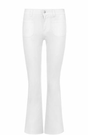 Укороченные расклешенные джинсы с фактурной отделкой Stella McCartney. Цвет: белый