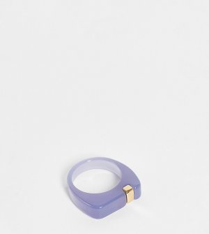 Массивное кольцо из полимеров пудрового голубого цвета с золотистой деталью DesignB Curve-Голубой London Curve