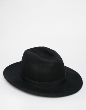 Фетровая шляпа Minimum. Цвет: черный
