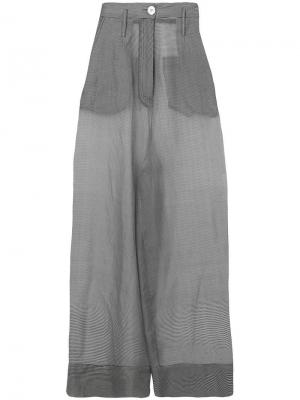 Прозрачные расклешенные брюки Erika Cavallini. Цвет: серый
