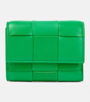 Кожаный кошелек Intreccio , зеленый Bottega Veneta