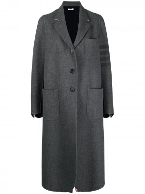 Однобортное пальто с заостренными лацканами Thom Browne. Цвет: серый