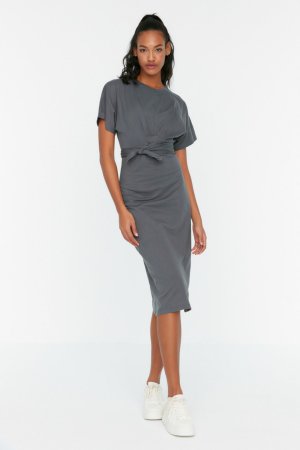 Трикотажное платье миди из 100 % хлопка антрацитового цвета с разрезом на талии и завязками , серый Trendyol
