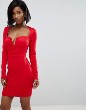 Платье-футляр с длинными рукавами и вырезом на косточках Club L. Цвет: красный