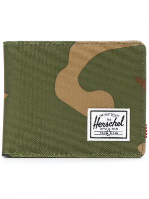 Бумажник с камуфляжным принтом Herschel Supply Co.. Цвет: зелёный
