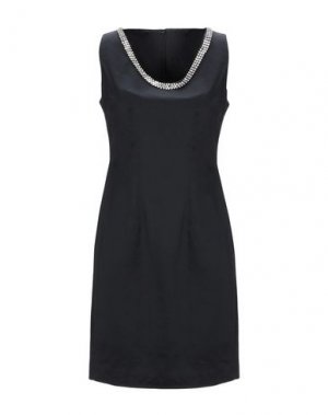 Короткое платье SHI 4. Цвет: черный