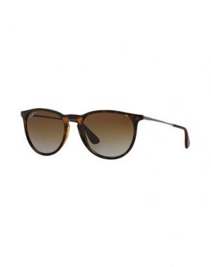 Солнечные очки RAY-BAN. Цвет: темно-коричневый