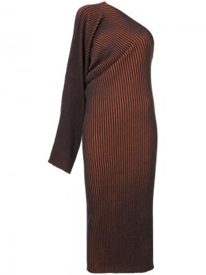 Вязаное платье на одно плечо в полоску Mm6 Maison Margiela