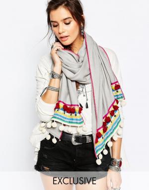 Большой серый шарф с цветными помпонами BL^NK Blank. Цвет: серый
