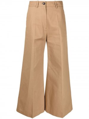 Укороченные расклешенные брюки Valentino. Цвет: бежевый
