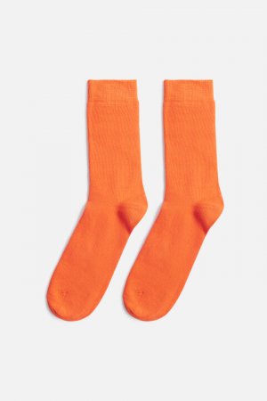 Носки высокие однотонные befree. Цвет: оранжевый