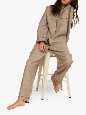 Пижамный комплект с рубашкой и брюками Пятачок в постельном белье, серый Piglet in Bed