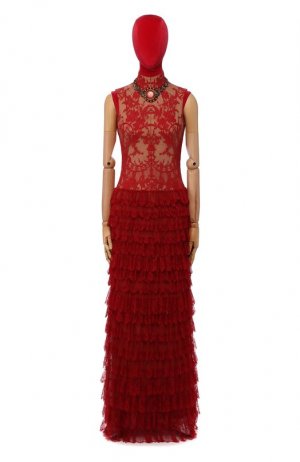 Шелковое платье Alexander McQueen. Цвет: красный