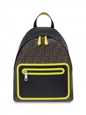 Объемный рюкзак с логотипом FF Fendi. Цвет: черный