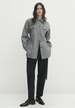 Короткое пальто With Belt , цвет grey Massimo Dutti
