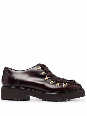Doucals туфли на шнуровке с миндалевидным носком Doucal's. Цвет: коричневый