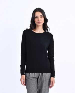 Женский свитер с длинными рукавами жемчугом , черный Molly Bracken. Цвет: черный