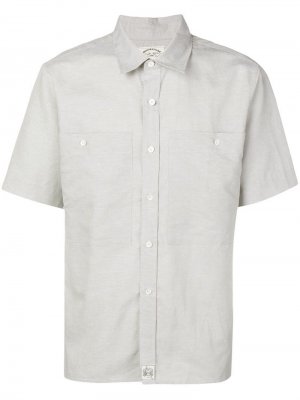 Однотонная рубашка с короткими рукавами Maison Kitsuné. Цвет: серый