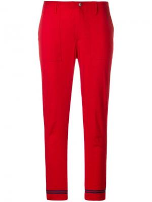 Укороченные брюки с контрастными полосками Philosophy Di Lorenzo Serafini. Цвет: красный
