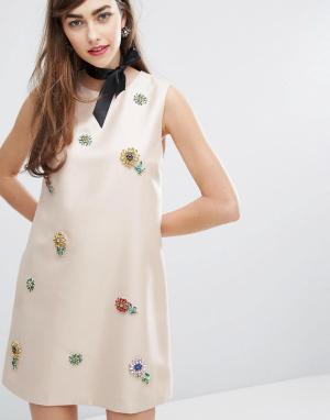 Цельнокройное платье с 3D отделкой E.F.L.A. Цвет: кремовый