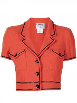 Укороченный пиджак 1995-го года с логотипом CC Chanel Pre-Owned. Цвет: красный