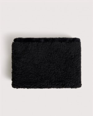 Женский шарф из искусственного меха черного цвета., черный Naf