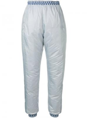Спортивные брюки с манжетами вышивкой Pinko. Цвет: синий