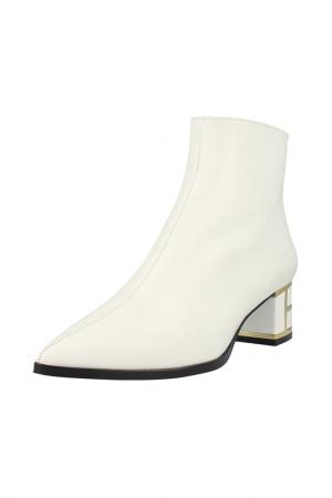 Ankle boots ROBERTO BOTELLA. Цвет: white
