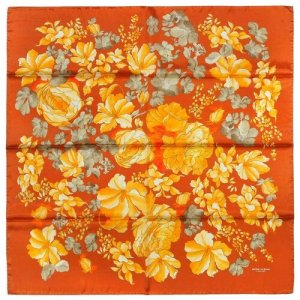 Невероятно яркий платок с цветами 829209 Mila Schon
