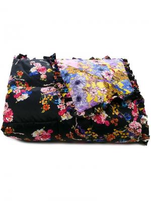 Стеганое пуховое одеяло с цветочным принтом Preen By Thornton Bregazzi. Цвет: черный