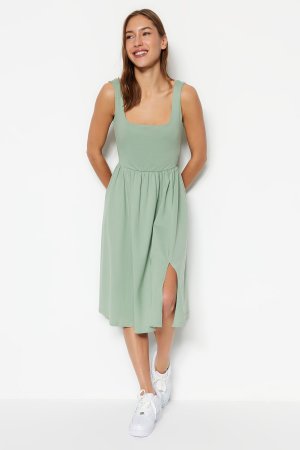 Мятное вязаное домашнее платье с квадратным воротником и разрезом THMSS22EL2474, зеленый Trendyol