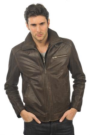 Куртка Arturo. Цвет: коричневый