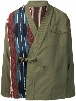 Куртка-кимоно с трикотажной вставкой Maharishi. Цвет: зеленый