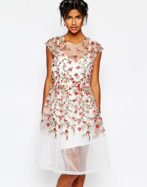 Платье с вышитыми розами Wedding Body Frock. Цвет: мульти