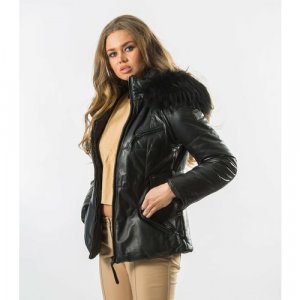 Кожаная куртка, демисезон/зима, средней длины, силуэт полуприлегающий, стеганая, пояс на резинке, капюшон, быстросохнущая, отделка мехом, водонепроницаемая, влагоотводящая, пояс/ремень, ветрозащитная, съемный несъемный мех, утепленная, подкладка, карманы, размер 46, черный Gallotti. Цвет: черный
