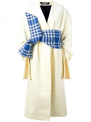 Contrast obi style coat Jacquemus. Цвет: жёлтый и оранжевый