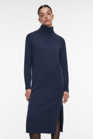Платье-свитер KnitMidiDress вязаное с разрезом befree. Цвет: синий