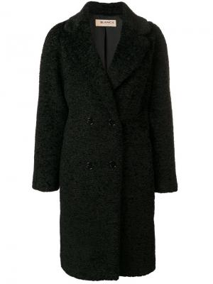 Двубортное пальто Blanca. Цвет: черный